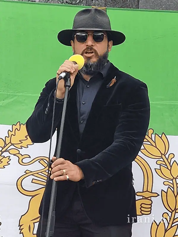 سیروس رضوی